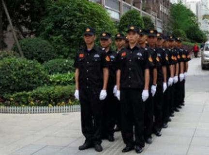 保安人員在停車場進行工作時，需要負責(zé)什么呢？