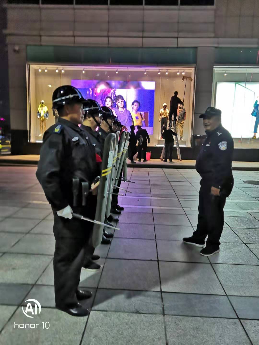 大家知道保安員是什么嗎？下面跟著襄陽戎安的介紹一起了解下吧！